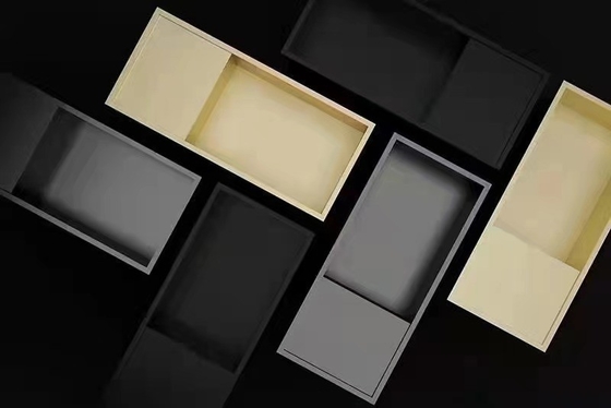 LED등이 있는 방수 샤워 틈바구니 현대 디자인 12x20 검은색